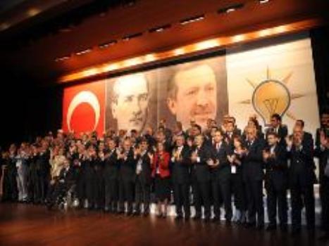 AK PARTİ İSTANBUL MİLLETVEKİLİ ADAYLARI TANITILDI